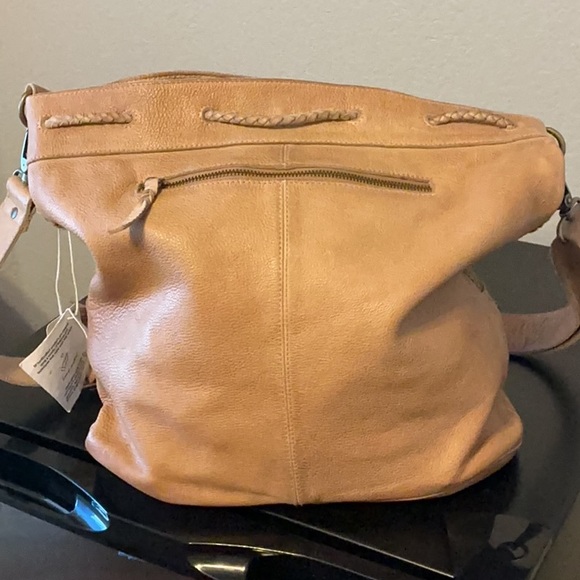 Free People Balera Del Mar Bucket Bag in Caramel NWT - Picture 7 of 9